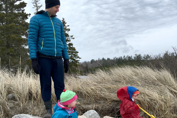 Dan and his children playing at Hubbards Beach in the winter